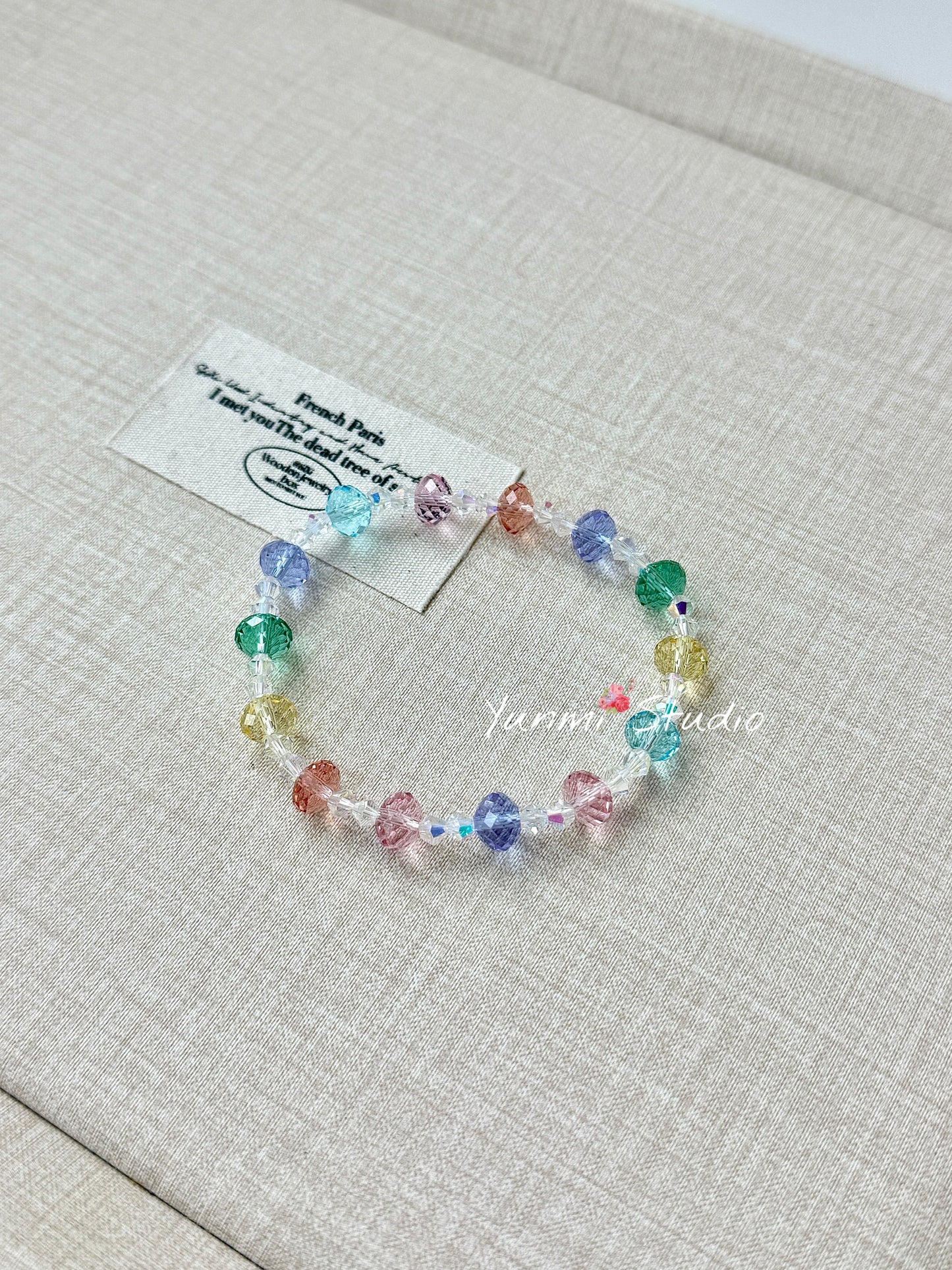 Independently designed crystal bracelet