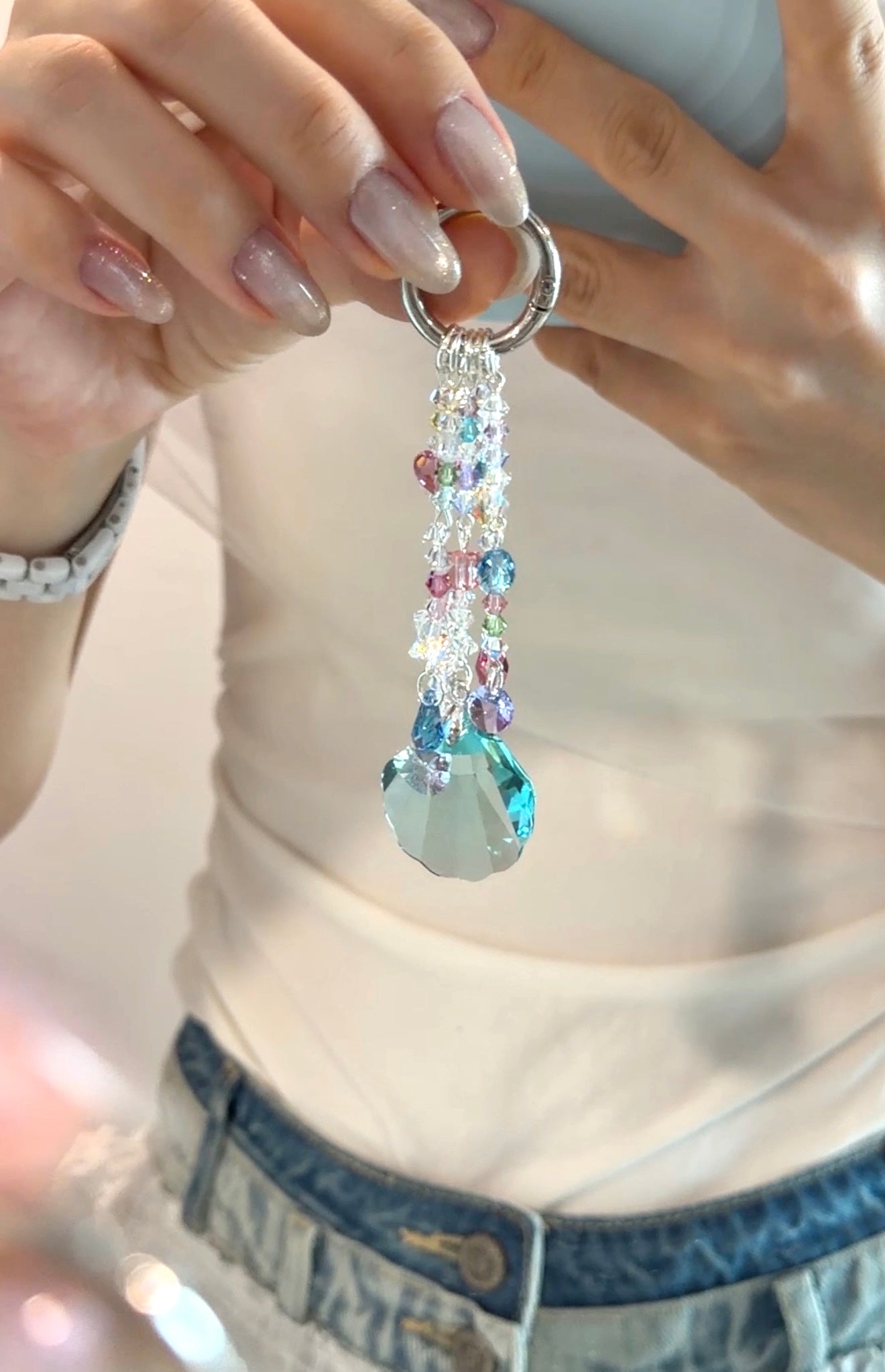Minty Shell Crystal Phone Charm – Translucent Shine, Breezy Style