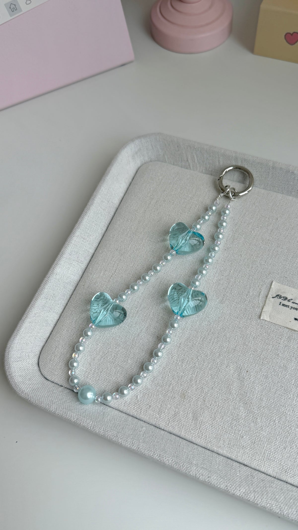 3D Transparent Heart & Pearl Phone Charm – Elegant Original Design
